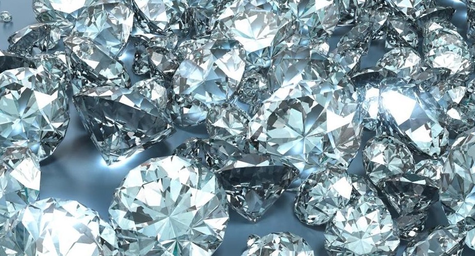 Investimenti nei diamanti, risarcimenti anche nel Lecchese. Federconsumatori: “Ma tempi stretti per un fallimento”