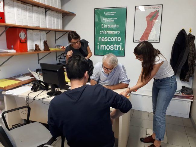 Permessi di soggiorno: a Lecco ricorso collettivo dell’Inca Cgil per il rimborso della tassa, già dichiarata illegittima