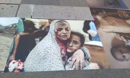 “FERMIAMO LA BARBARIE”: FLASH MOB PER LA PALESTINA