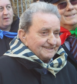 INTITOLAZIONE A PINO GALBANI DEL PIAZZALE ANTISTANTE LA SEDE LECCHESE